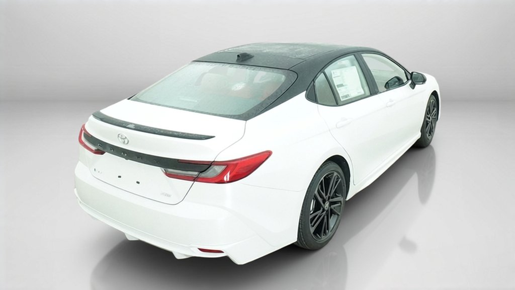 New 2026 Wind Chill Pearl with Midnight Black Metallic roof Toyota XSE image 11