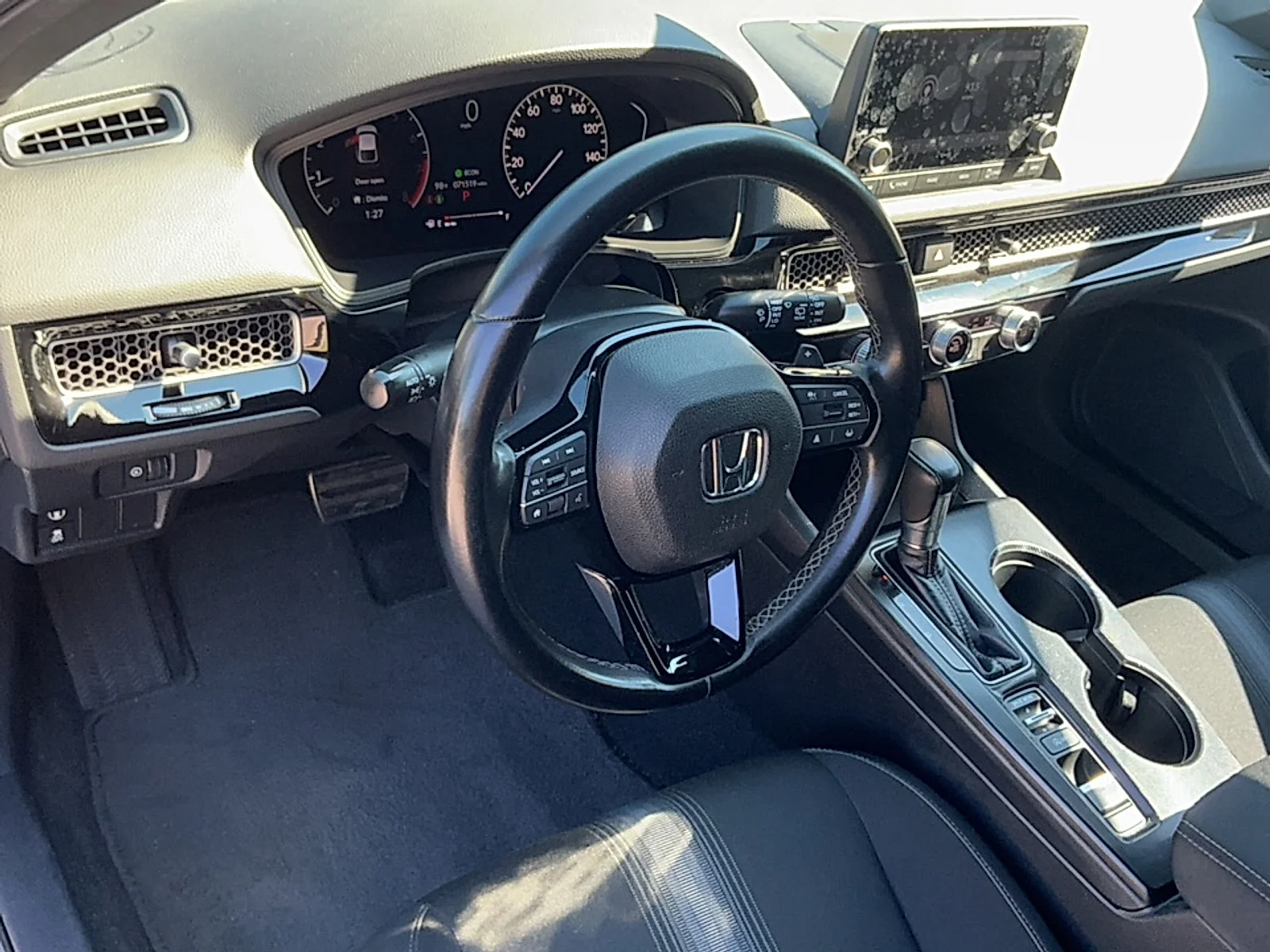Used 2024  Honda Sport image 7