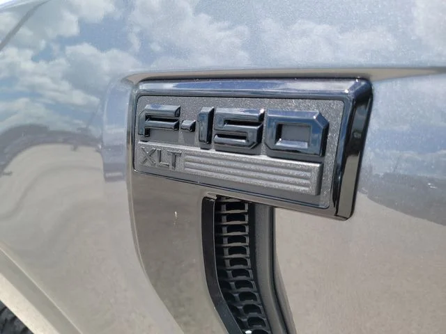 New 2026 Gray Metallic Ford XLT image 9
