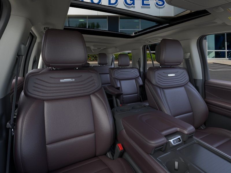 New 2026 Agate Black Metallic Ford MAX Platinum® image 41