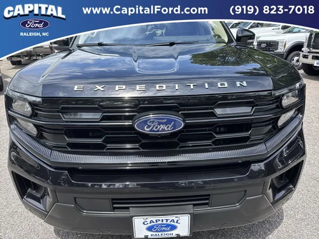 Used 2025 Black Ford Active image 10