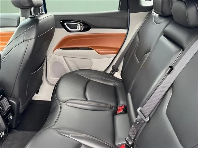 Used 2024 Blue Jeep Limited image 10