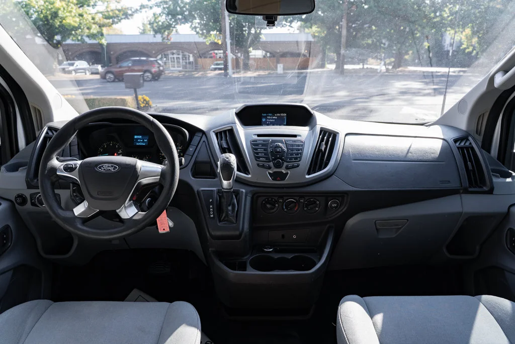 Used 2015 White Ford XLT image 9