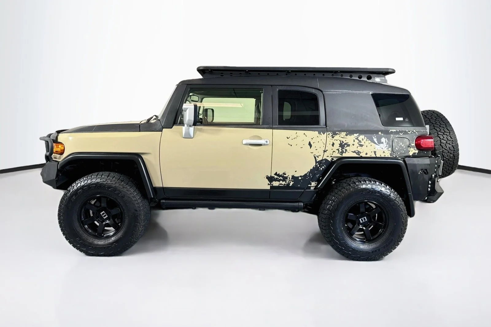 Used 2014 Quicksand Toyota  image 8