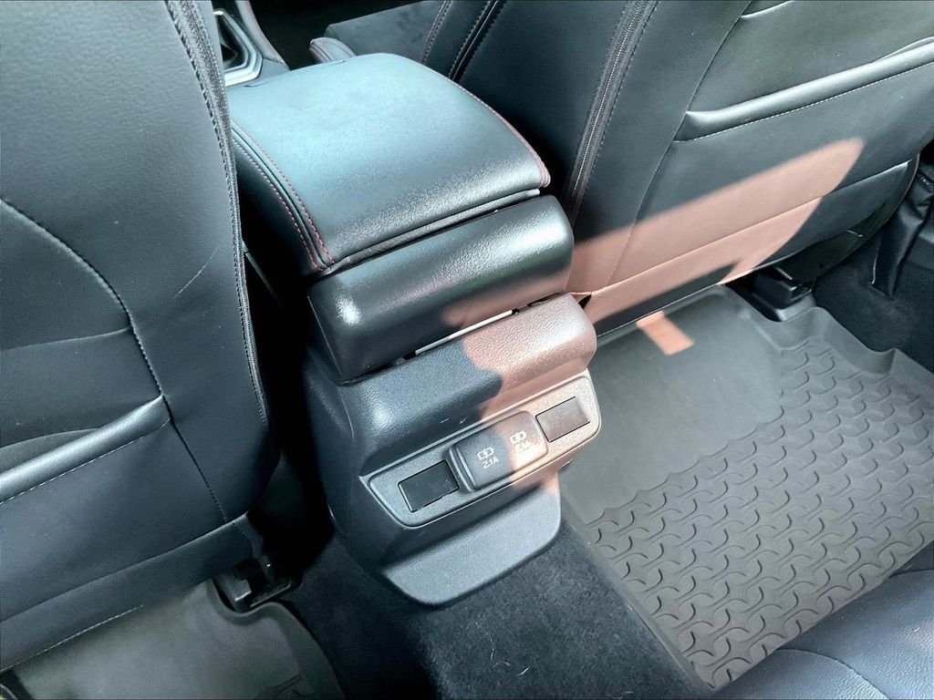 Used 2022 Crystal Black Silica Subaru Limited image 12