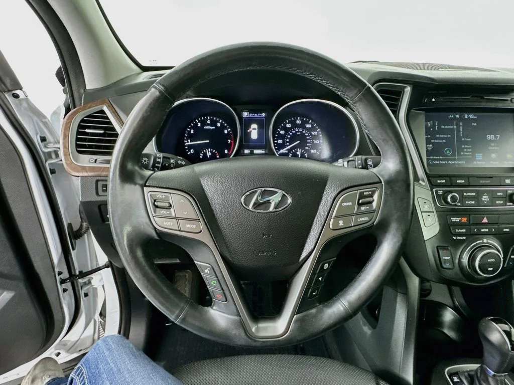 Used 2018 Pearl White Hyundai 2.0T Ultimate image 12