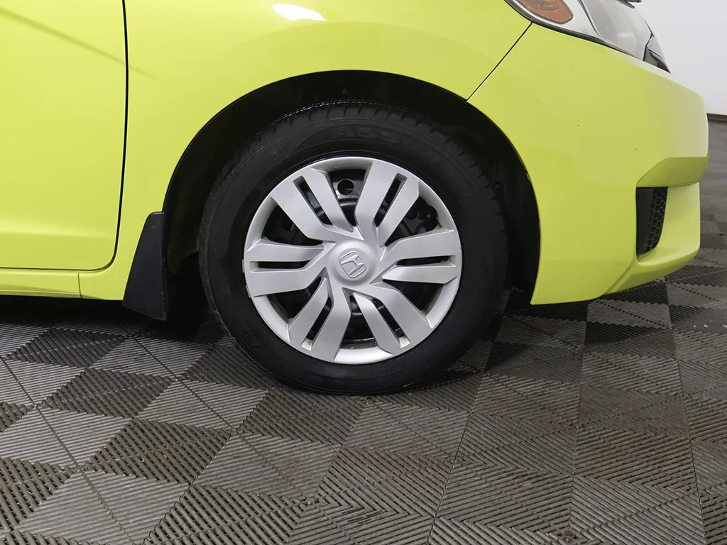 Used 2016 Mystic Yellow Pearl Honda LX image 18