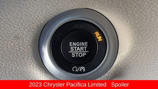 2023 Chrysler Pacifica Limited - Photo 17