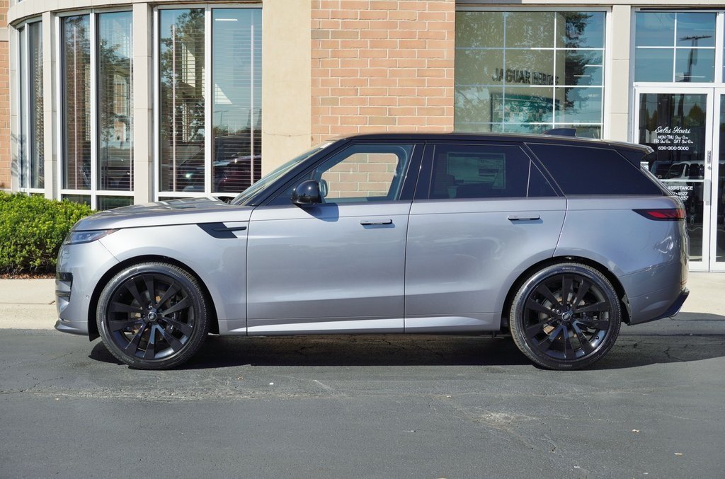 2025 LAND ROVER RANGE ROVER SPORT - Image 1