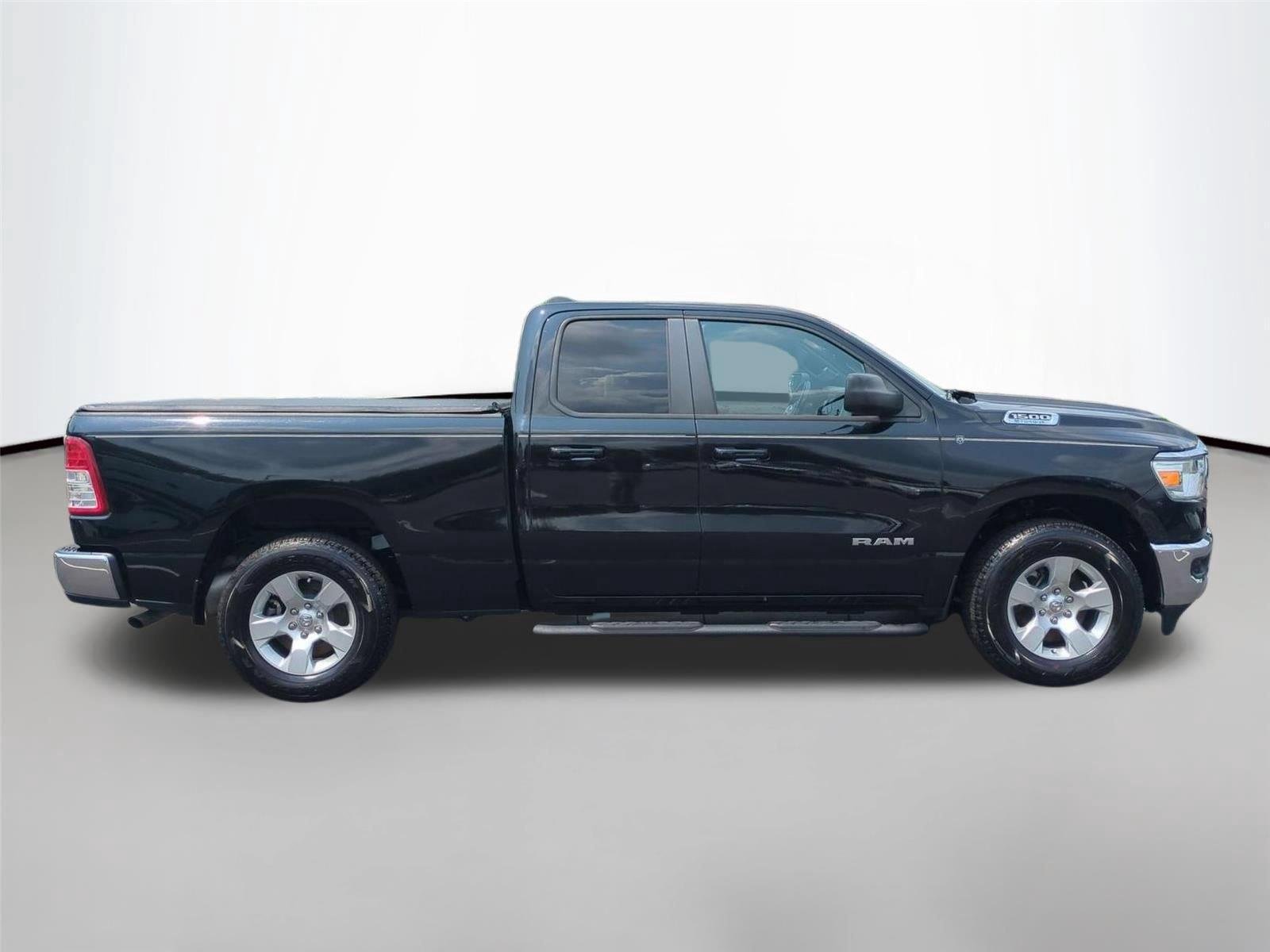 Used 2022 Diamond Black Crystal Pearlcoat Ram Big Horn image 6