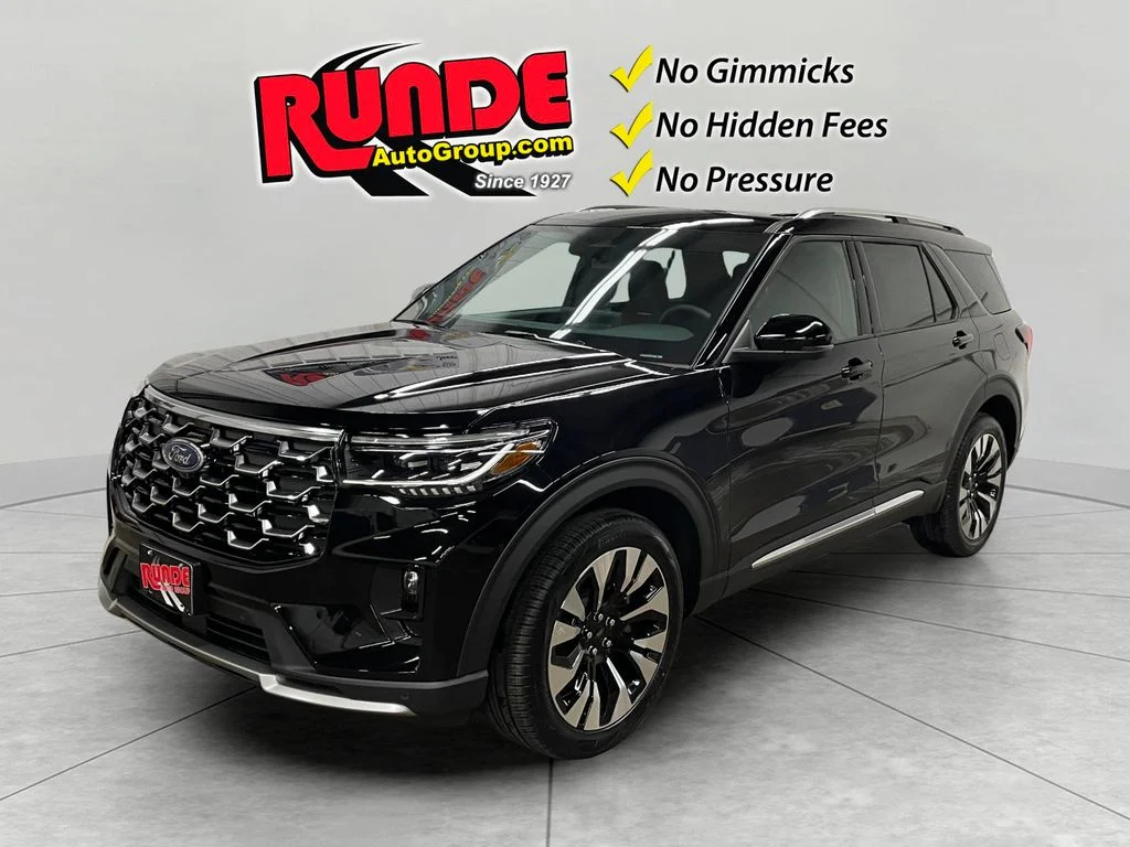 2026 Ford Explorer Platinum 4WD's photo