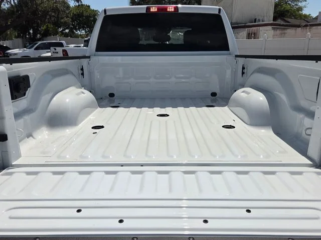 New 2026 Bright White Clear-Coat Exterior Paint RAM Big Horn image 7