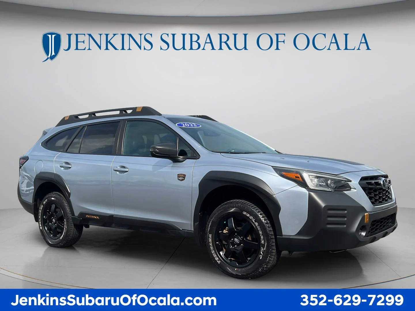 Used 2022 Ice Silver Metallic Subaru Wilderness image 1