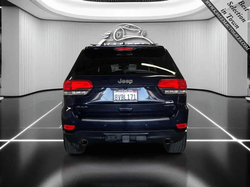 Used 2014 True Blue Pearlcoat Jeep Limited image 6