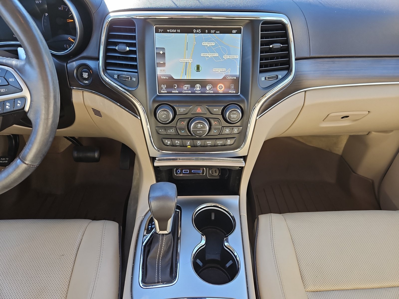 Used 2017 Black Jeep Overland image 11