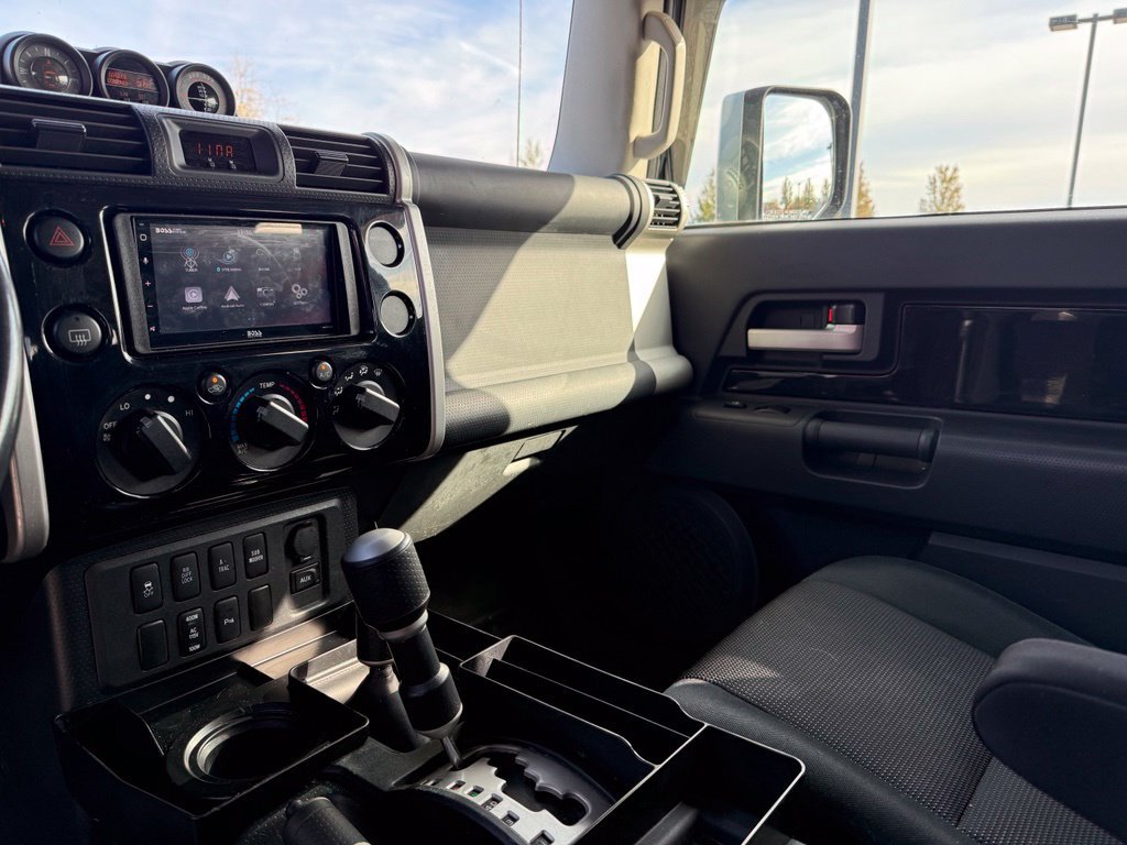 Used 2010 Black Toyota Base image 17