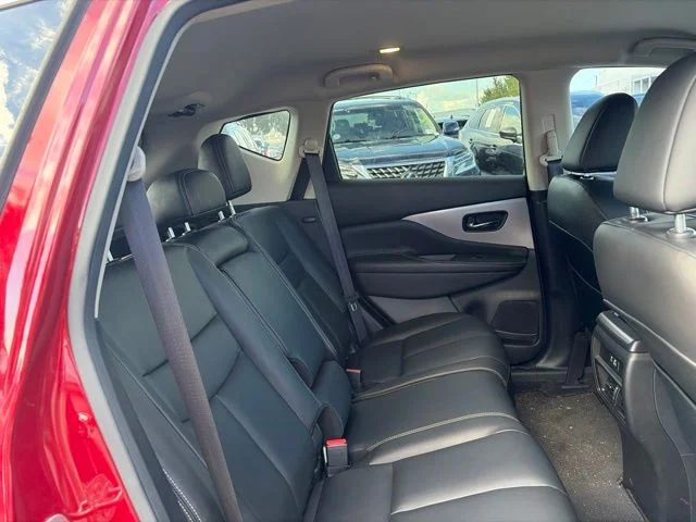 Used 2022 Red Nissan SV image 18