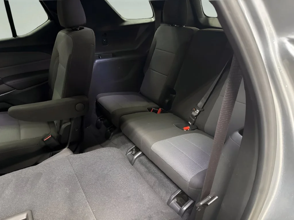 2023 Chevrolet Traverse 1LT - Photo 13