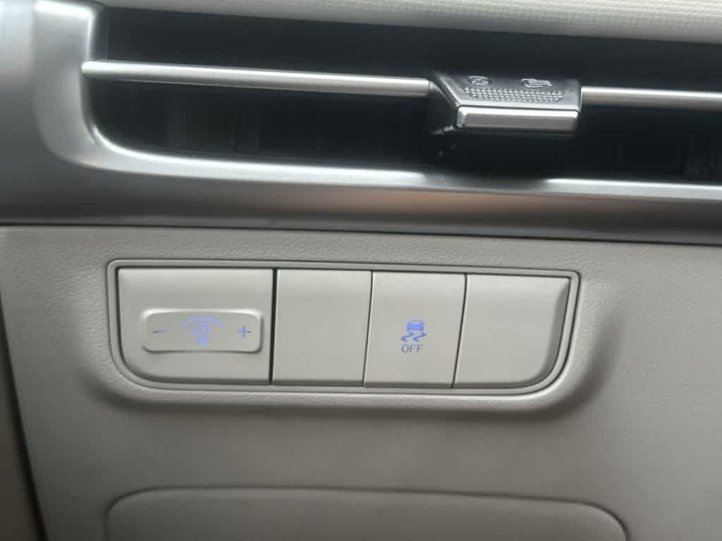 New 2026 Phantom Black Hyundai SE image 23