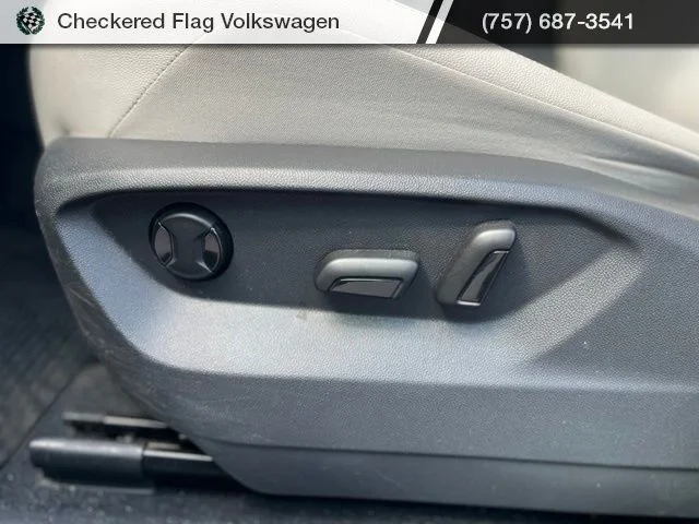 Used 2019 Platinum Gray Metallic Volkswagen 2.0T SEL 4Motion image 27
