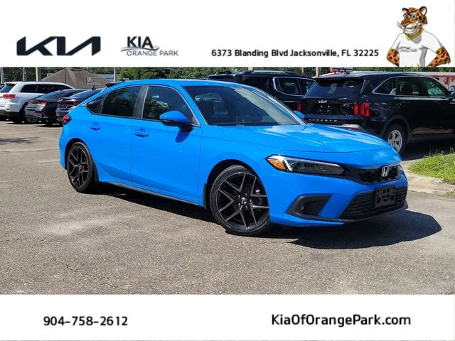 2024 Honda Civic Sport Touring CVT's photo