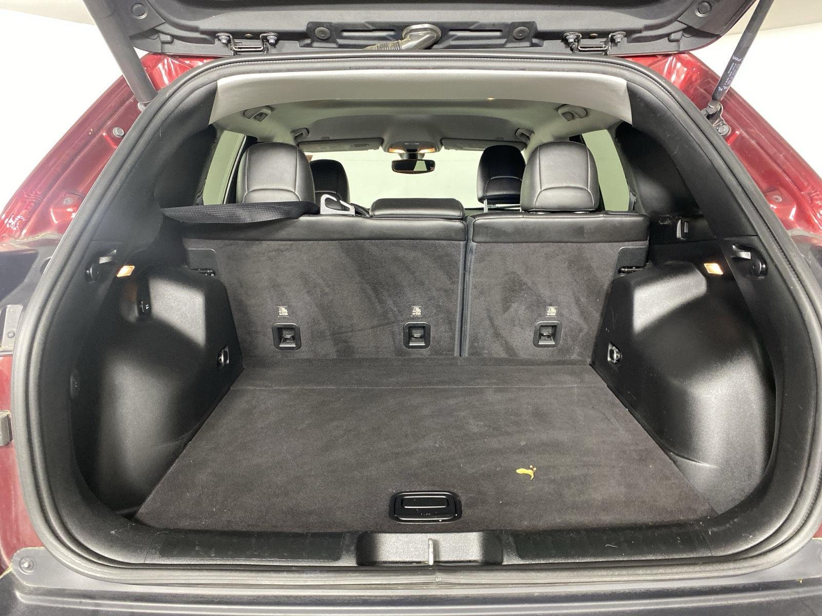 Used 2019 Velvet Red Pearlcoat Jeep Latitude Plus image 27