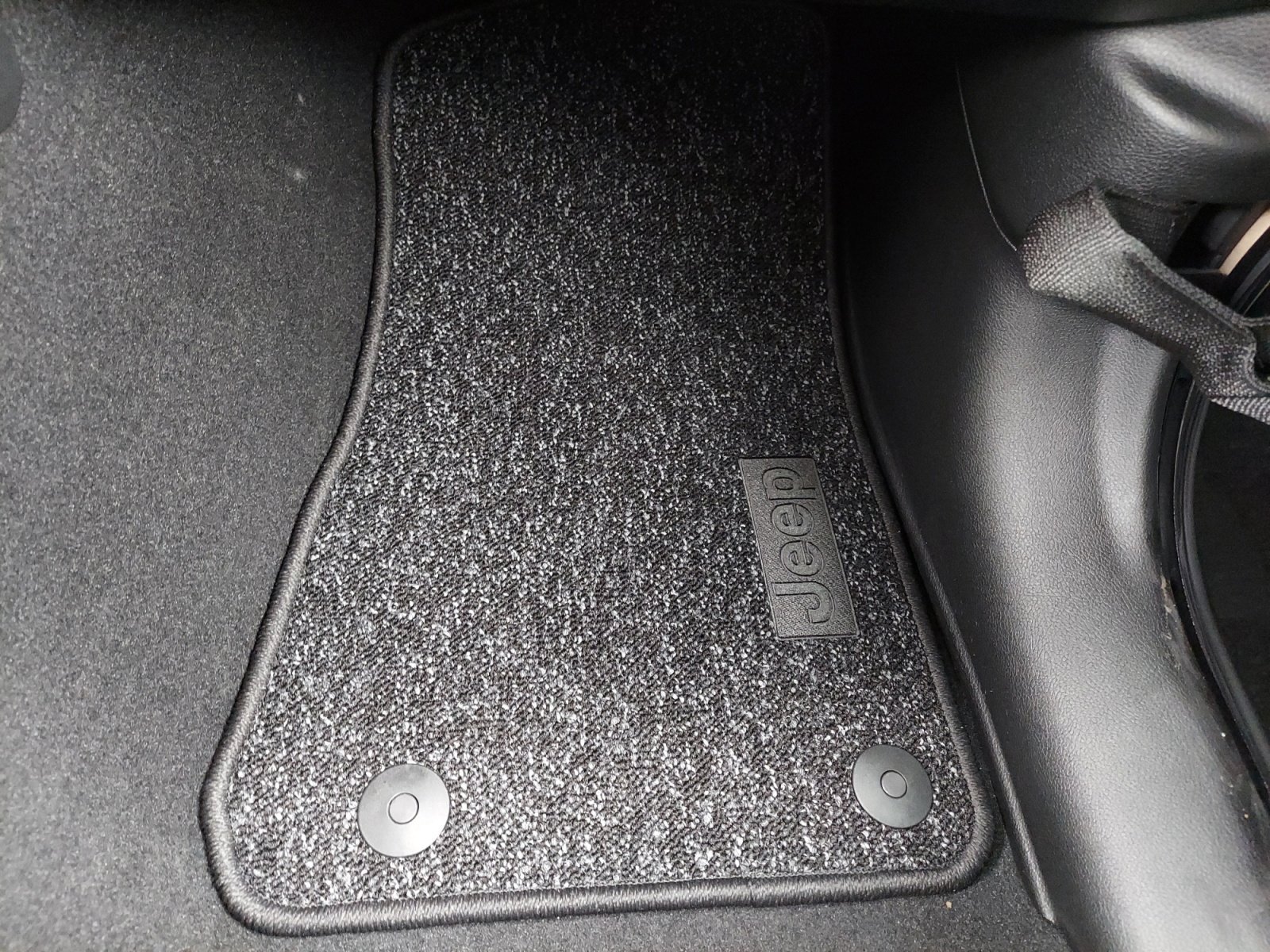 New 2026 Black Clearcoat Jeep 85th Anniversary image 32