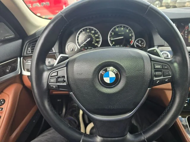 Used 2016 Black BMW 535i xDrive image 10