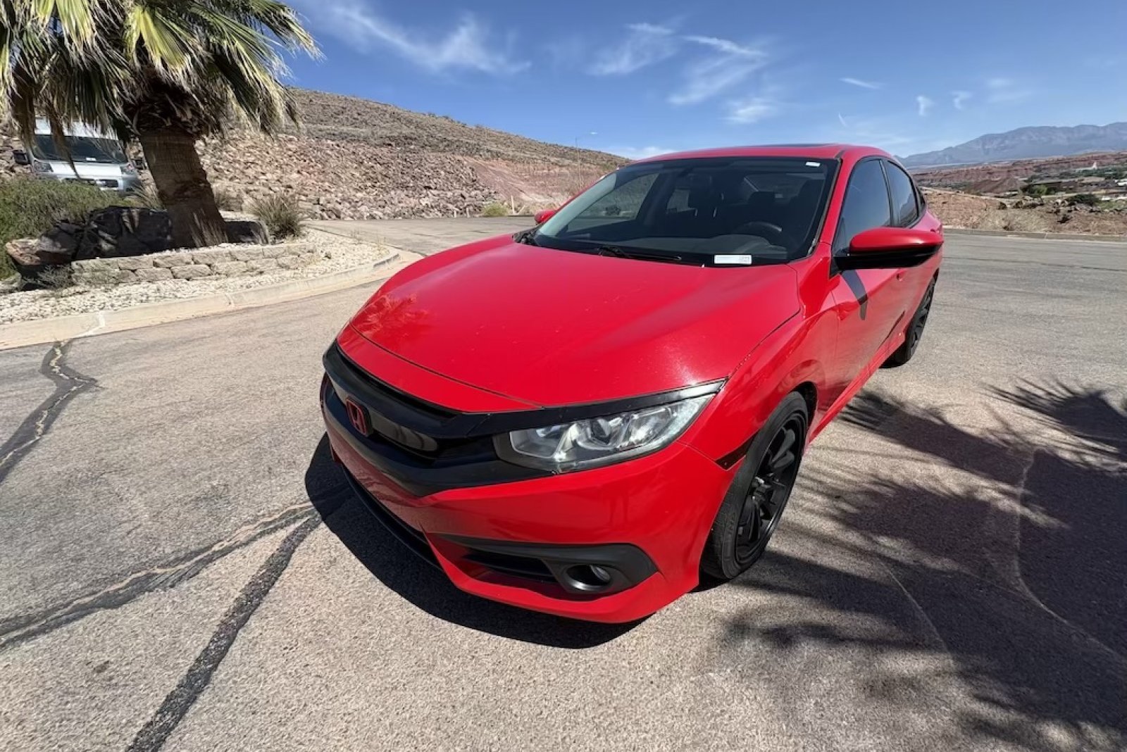Used 2016 Rallye Red Honda EX-T image 1
