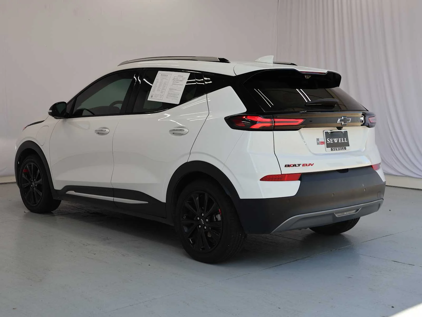 Used 2023 Summit White Chevrolet Premier image 6
