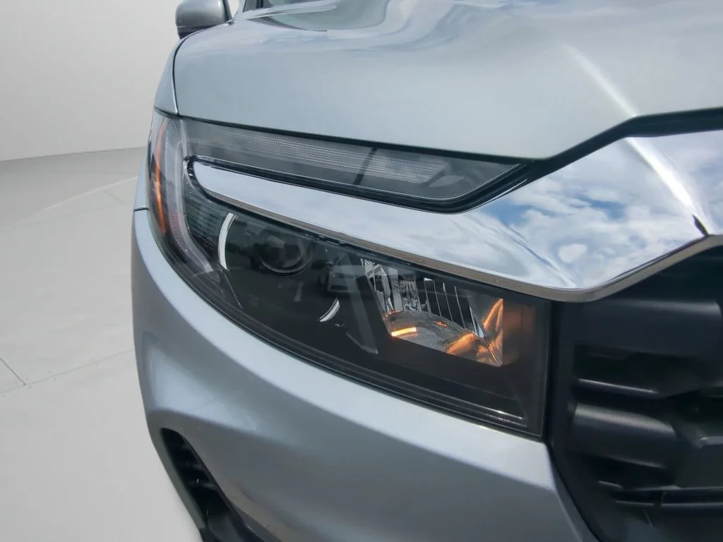 New 2026 Solar Silver Metallic Honda RTL image 26