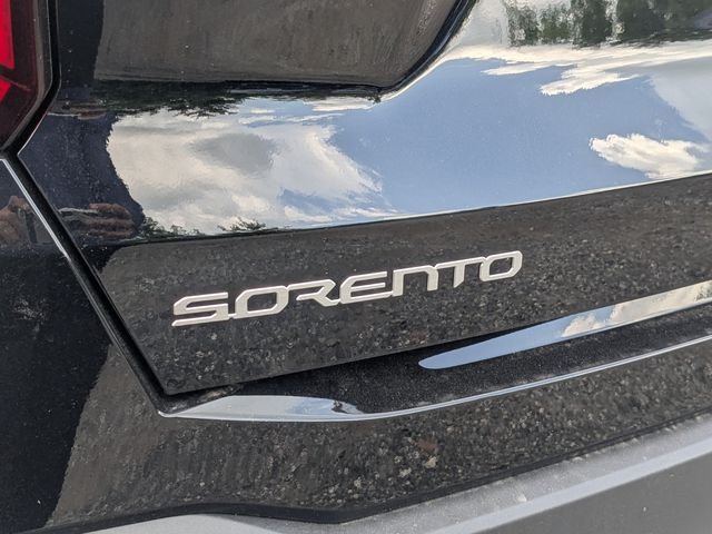 New 2026 Ebony Black Kia LX image 13