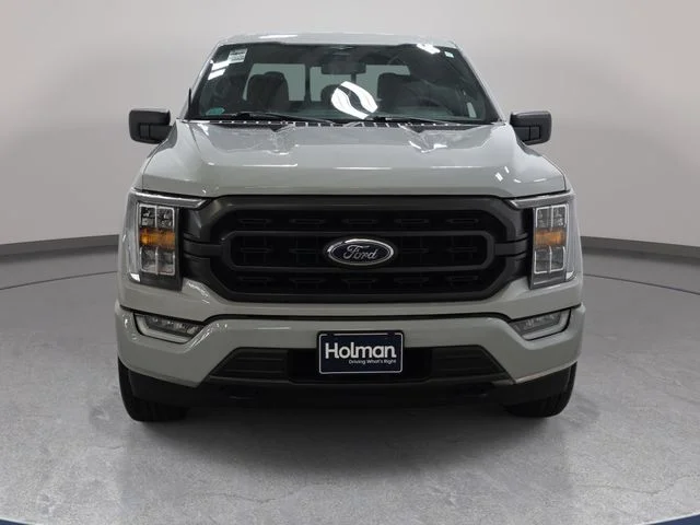 Certified Used 2023 Avalanche Ford XLT image 3