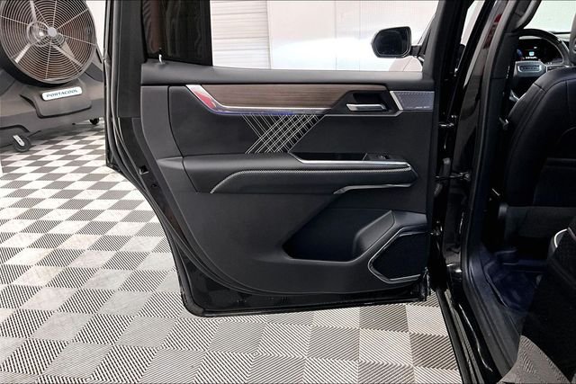 Used 2025 Ebony Twilight Metallic GMC Denali image 23