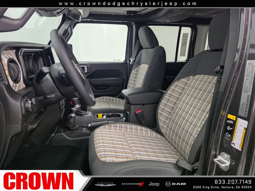 New 2026 Granite Crystal Metallic Clear-Coat Exterior Paint Jeep 85th Anniversary Edition image 15