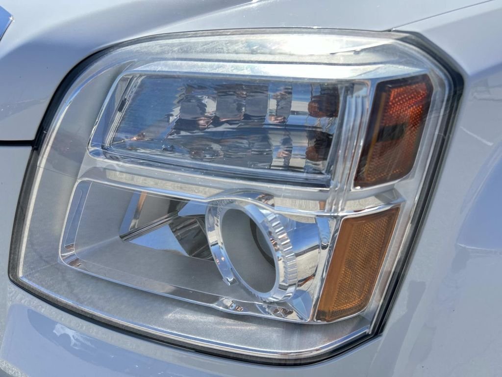 Used 2015 Summit White GMC SLT-2 image 10