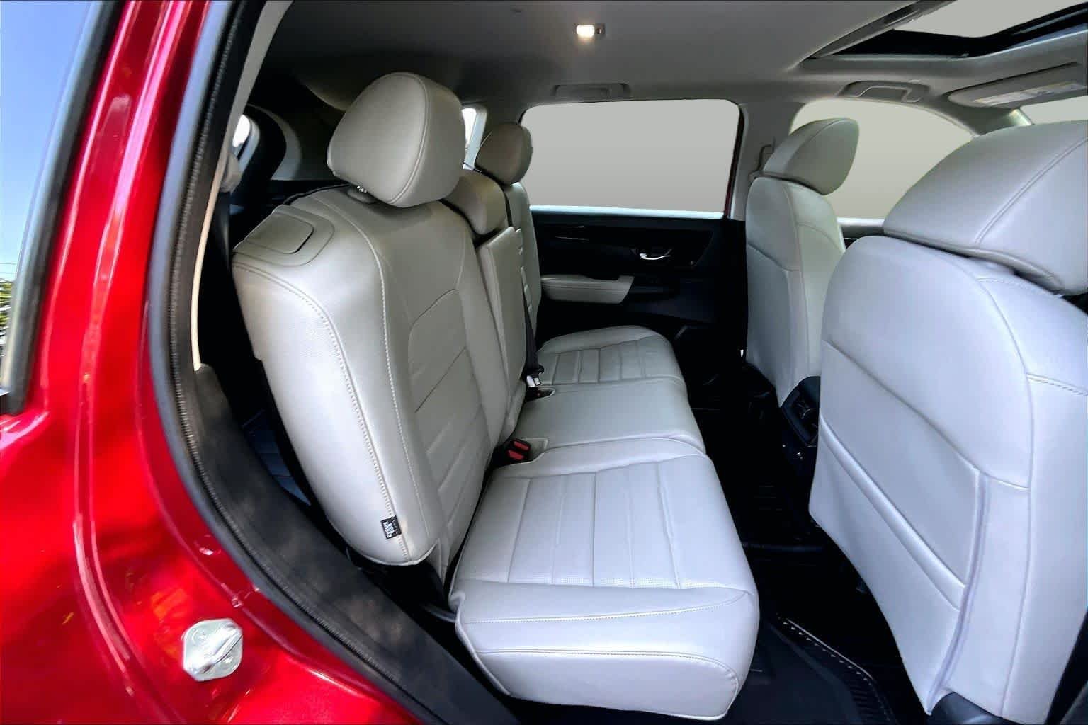 Used 2026 Radiant Red Metallic Honda EX-L image 19