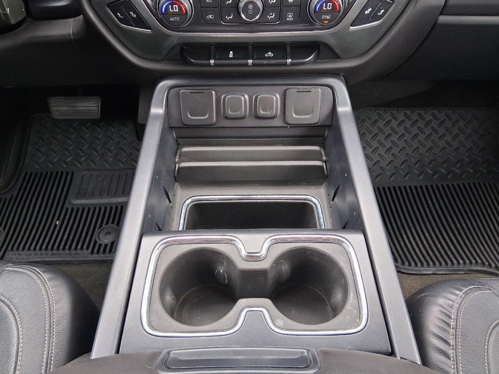 Used 2015 Black Chevrolet LT image 25