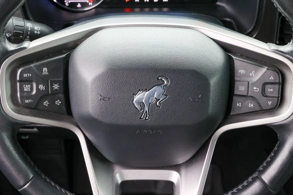 Used 2022 Green Ford Wildtrak image 38