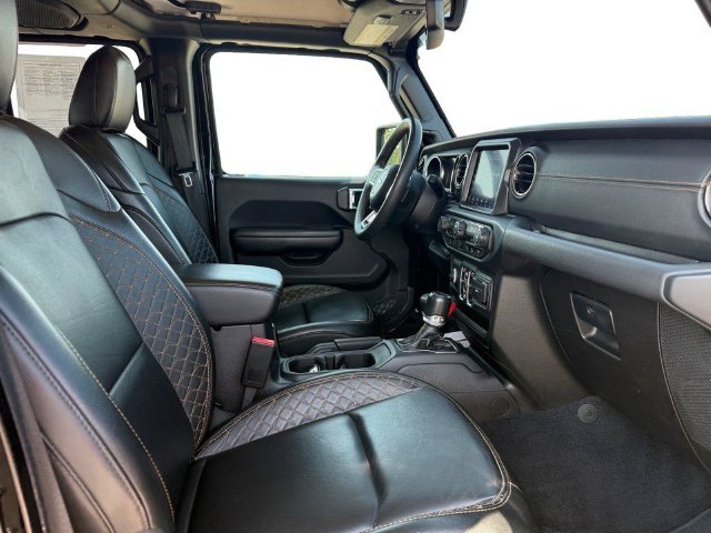 Used 2023 Black Jeep Overland image 11