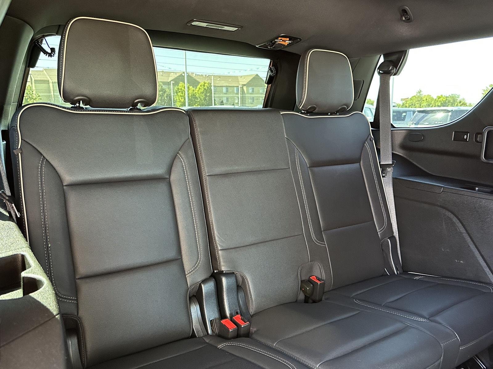 2023 GMC Yukon SLT - Photo 43