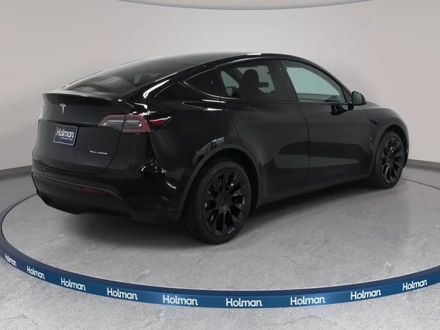 Used 2021 Black Tesla Long Range image 6
