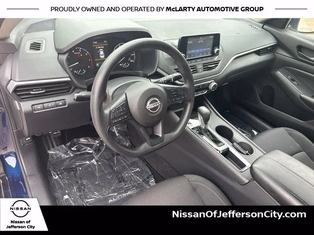 Used 2023 Blue Nissan 2.5 S image 13
