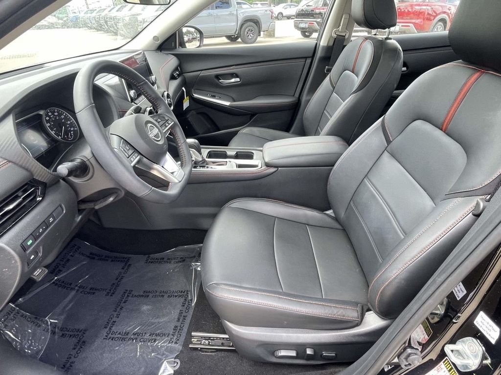 Used 2025 Black Nissan SR image 13