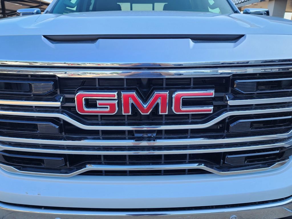 2026 GMC Sierra 1500 SLT - Photo 10