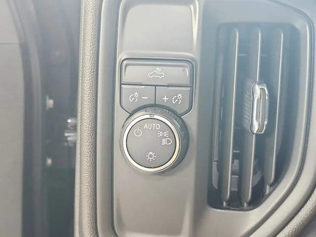 Used 2023 Gray Chevrolet Custom image 18