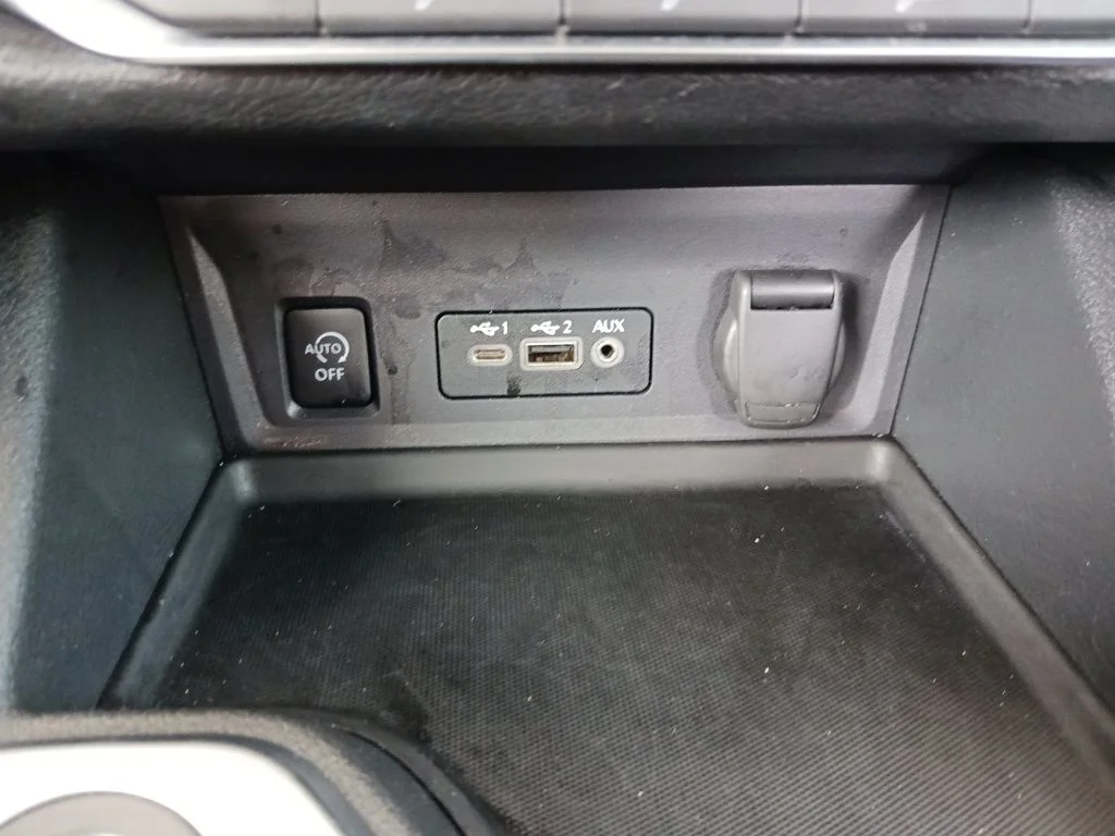 Used 2024 White Nissan SV image 24