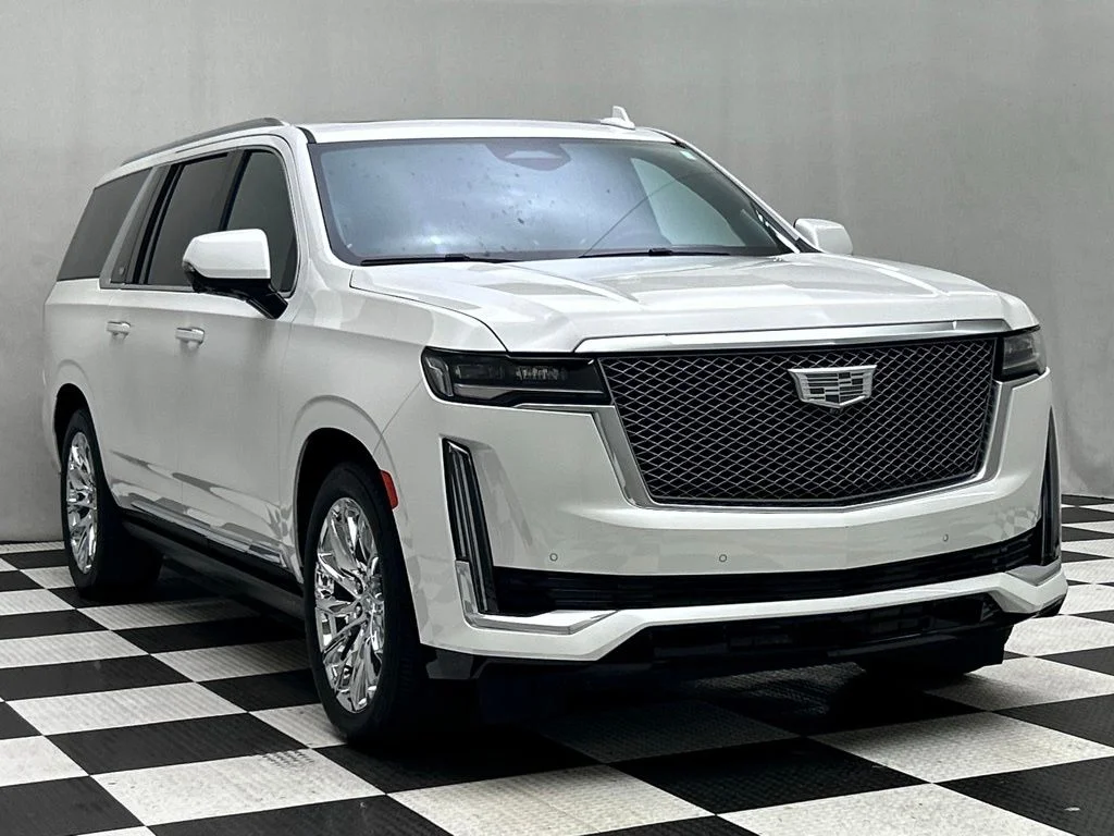 Used 2023 White Cadillac Premium Luxury Platinum image 2