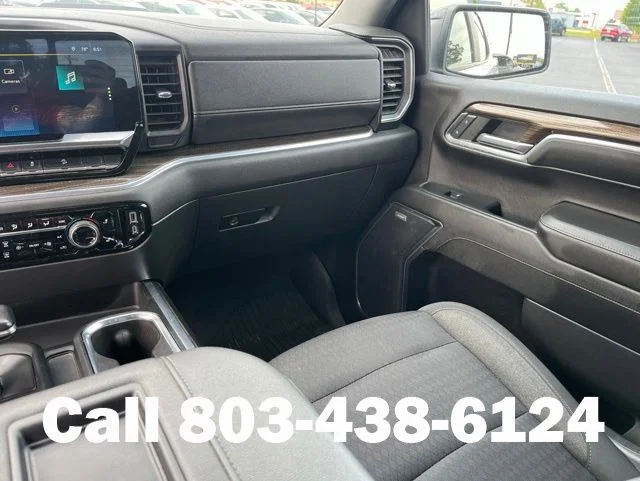 Used 2022 White Chevrolet LT Trail Boss image 16