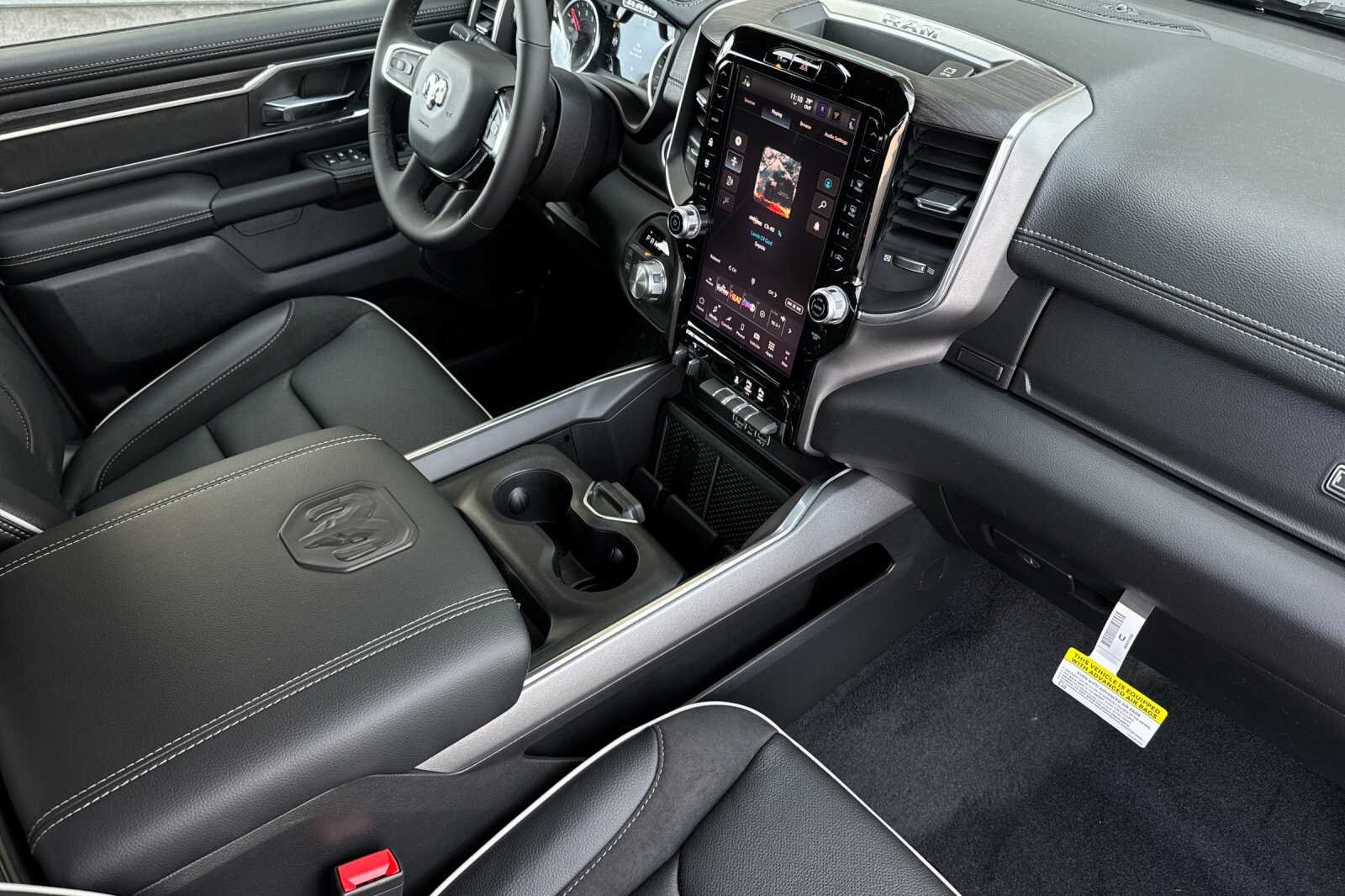 New 2026 Granite Crystal Metallic Clear-Coat Exterior Paint RAM LARAMIE image 15